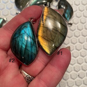 Flashy Labradorite pendant