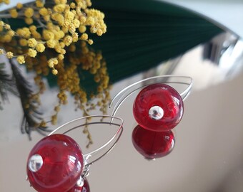 Röda ihåliga glasbubblaörhängen: Krokar i sterlingsilver, handgjorda