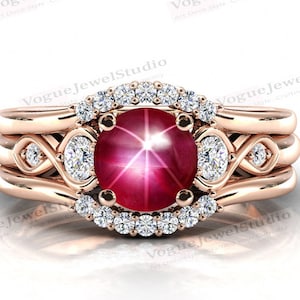 ヴィンテージ ルビー スター エンゲージリング セット アールデコ ルビー スター アンティーク ウェディング リング セット 14K ローズ ゴールド ルビー スター 3 ピース ブライダル リング セット 女性用