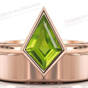 Antique Kite Shaped Peridot Engagement Ring Set 14k Gold Green Gemstone Wedding Ring Set For Women Art Deco Peridot 2 Piece Bridal Ring Set