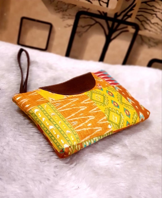 Snakeskin-patterned clutch bag - Yellow/Snakeskin-patterned - Ladies | H&M  IN