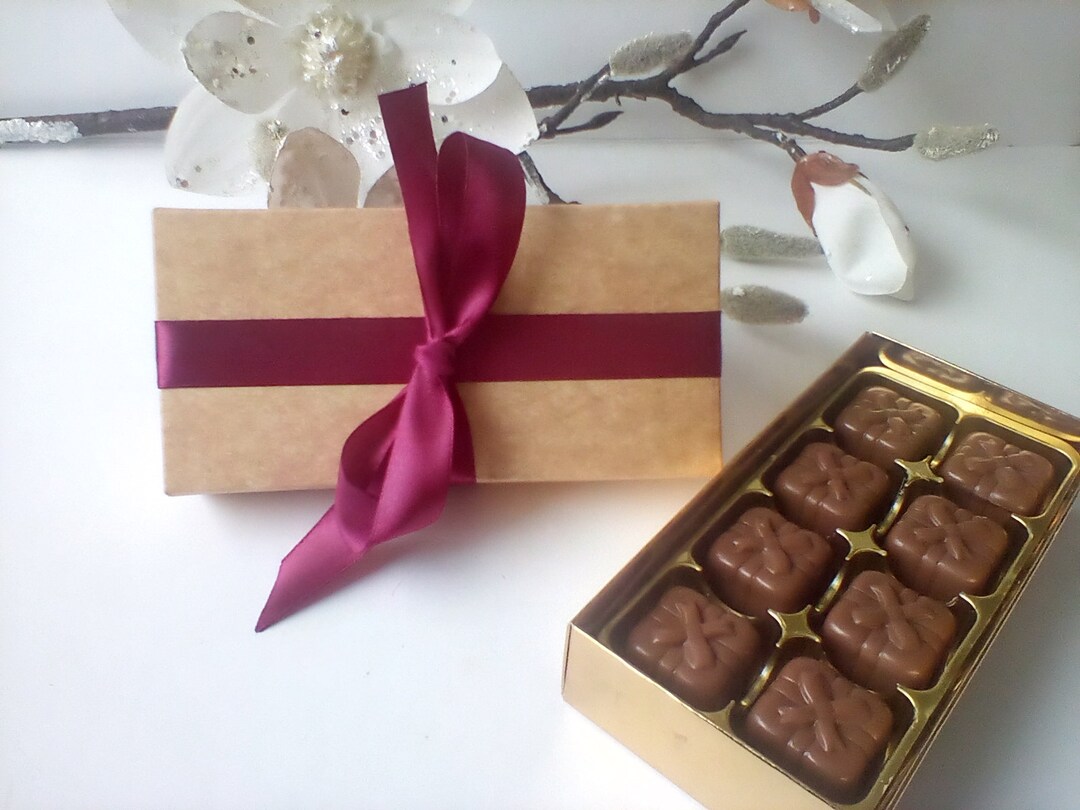 Irish Crunchy (Collaboration with Blossom) Chocolate Bar main image 1