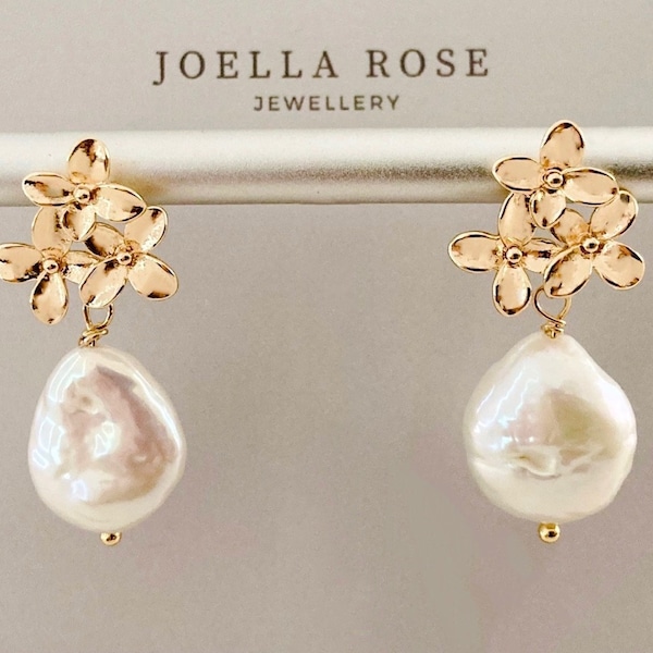 18K Gold Flower Pearl Drop Earrings, Baroque Pearl Earrings, Pearl Drop Earrings, Gift for Her