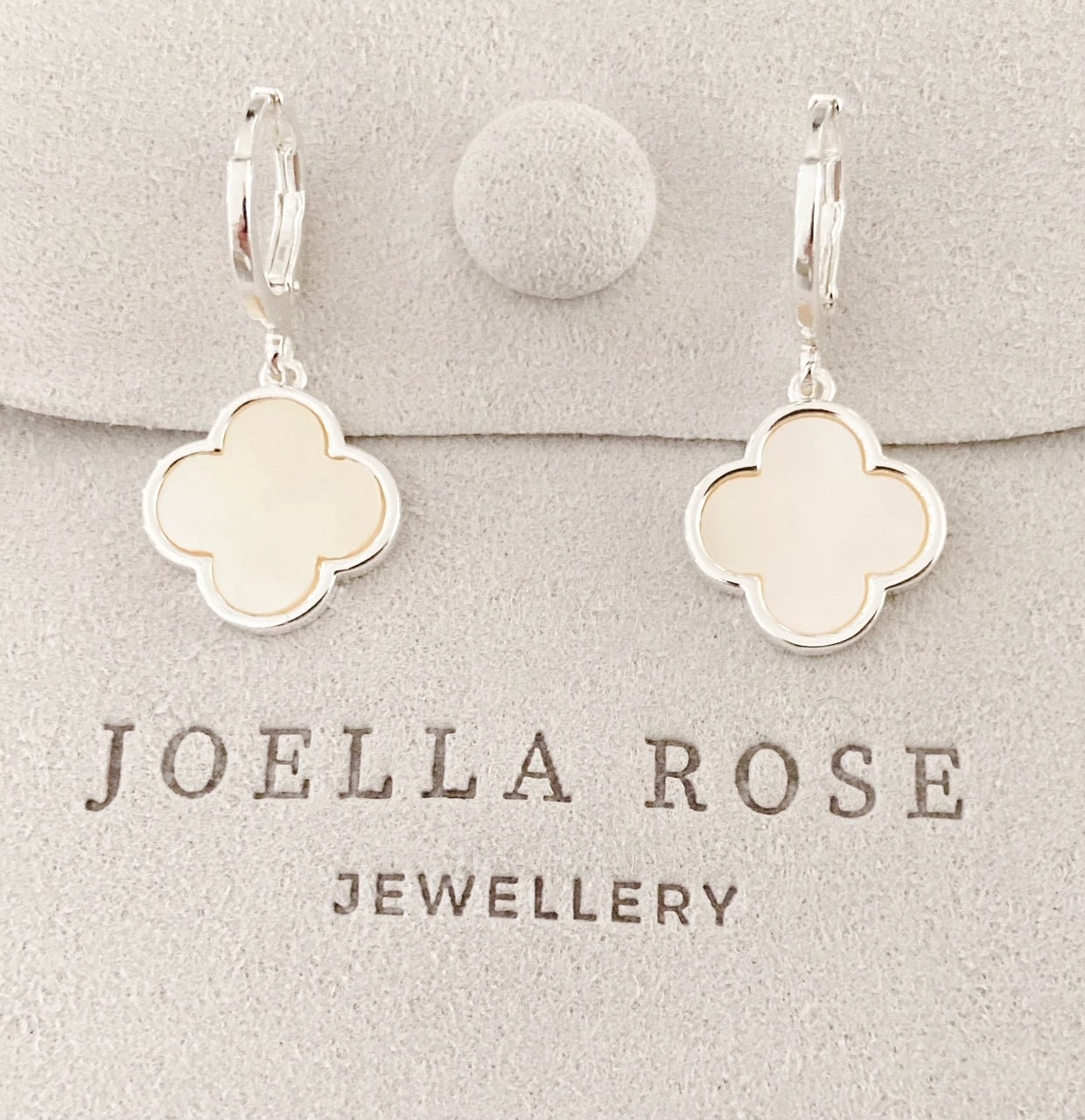 【TOCCA】CLOVER PEARL EARRINGS CLOVER PEARL EARRINGS – TOCCA OFFICIAL SITE