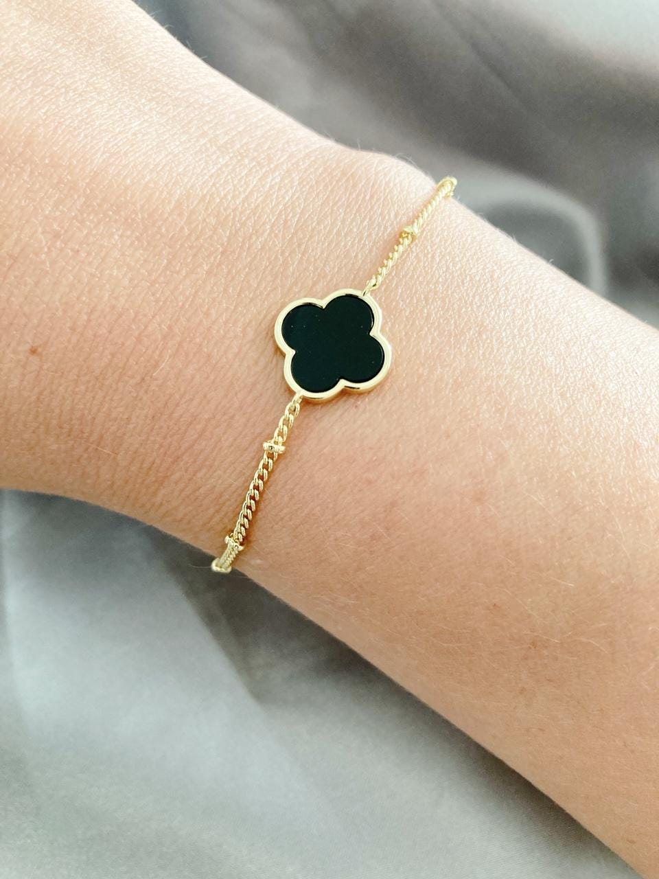 クローバーブレスレット (オニキス） onyx clover bracelet | IRIEBEACH