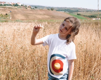 natura t-shirt | target shooting with seeds | handmade t-shirt with burel target