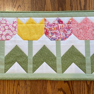 Quilted Spring Table Runner with Tulips and Pinwheels