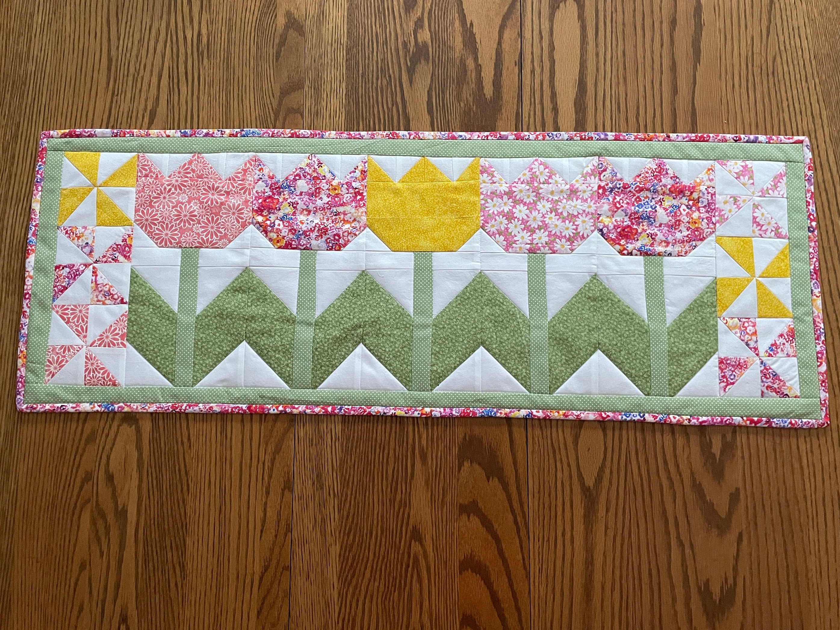 Quilted Spring Table Runner With Tulips and Pinwheels - Etsy