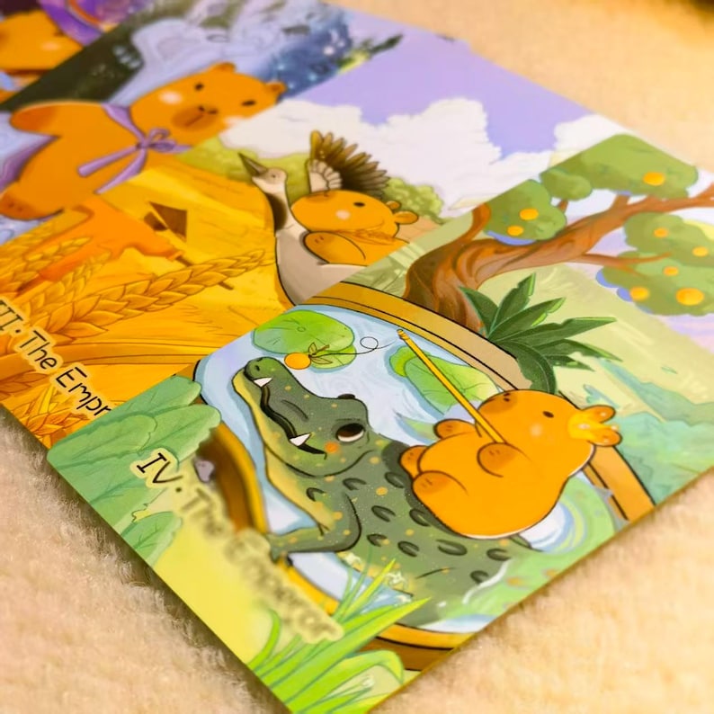 Gilded Rider Waite Capybara Tarot Deck: Rider-waite-smith System, Gilded Edges - Etsy Canada