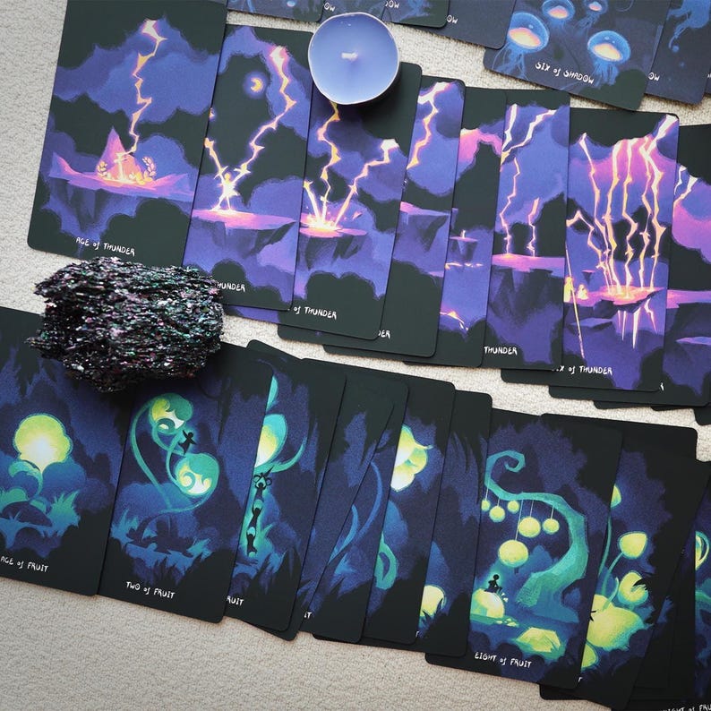 Glimmer Walker Tarot Deck v2: 78-Card RW Deck with Gilded Edges image 9