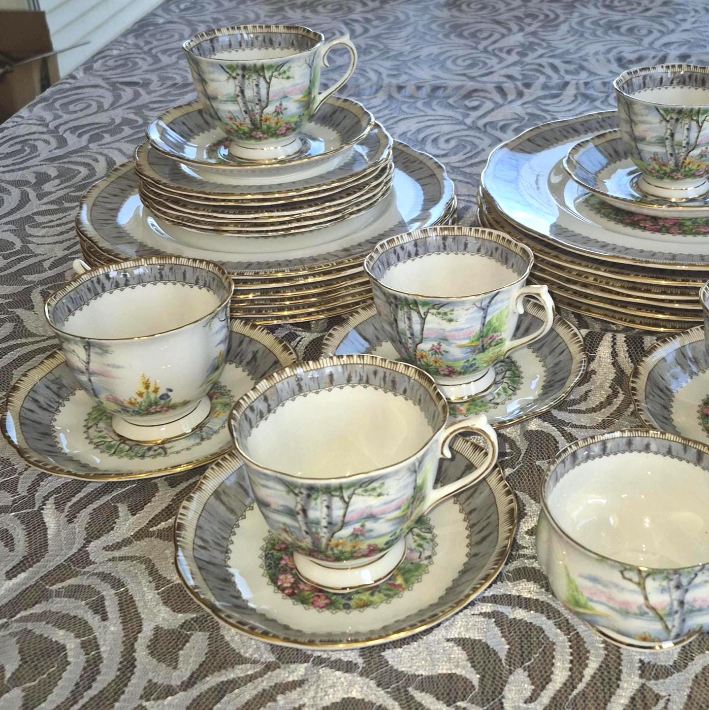 ①ロイヤル アルバート Silver Birch プレート　大皿　5枚　26cm Royal Albert Silver Birch Pattern Dinner Setting for Six - Etsy