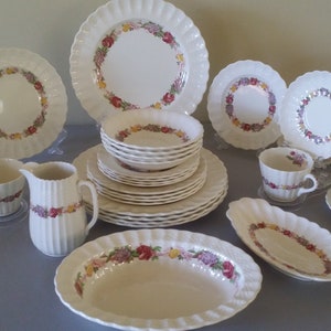 Copeland Spode Rose Briar 6 piece place setting (4 available)  plus open stock pieces