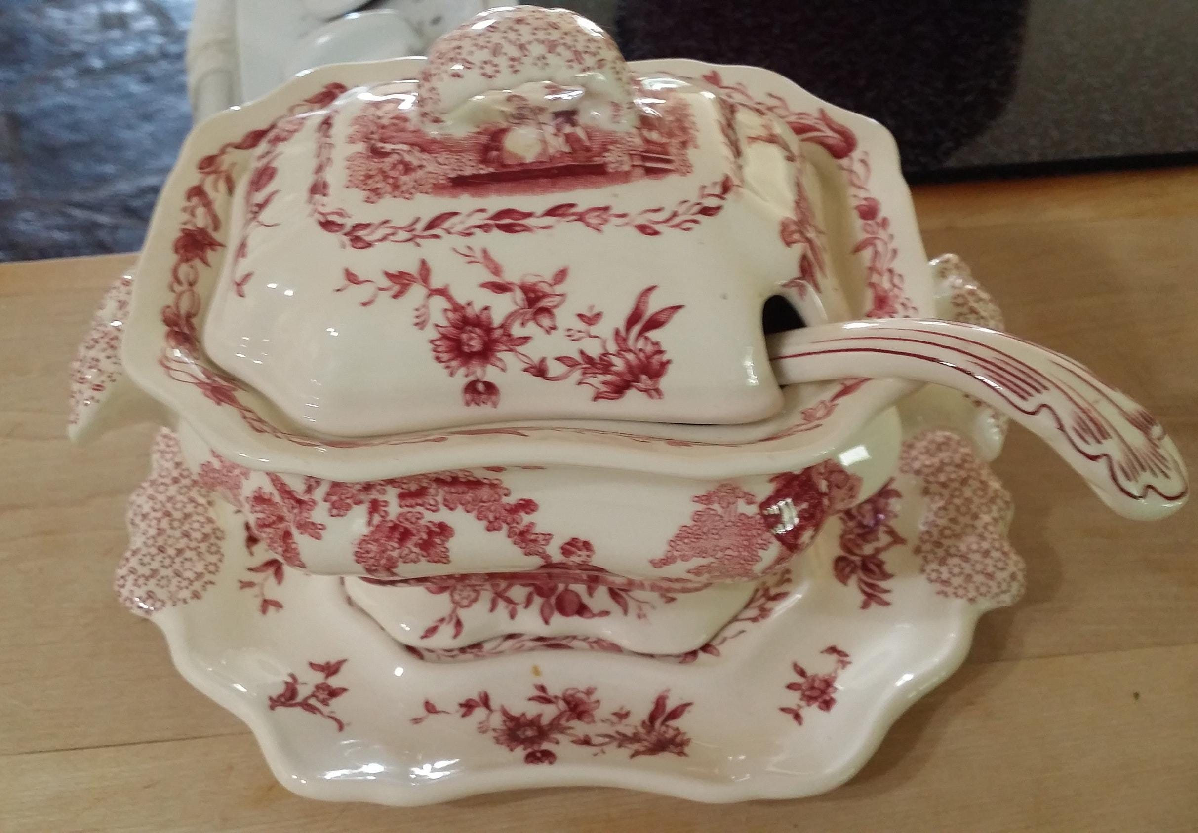 57pc Mason's Watteau Pattern, Including Soup Tureen With