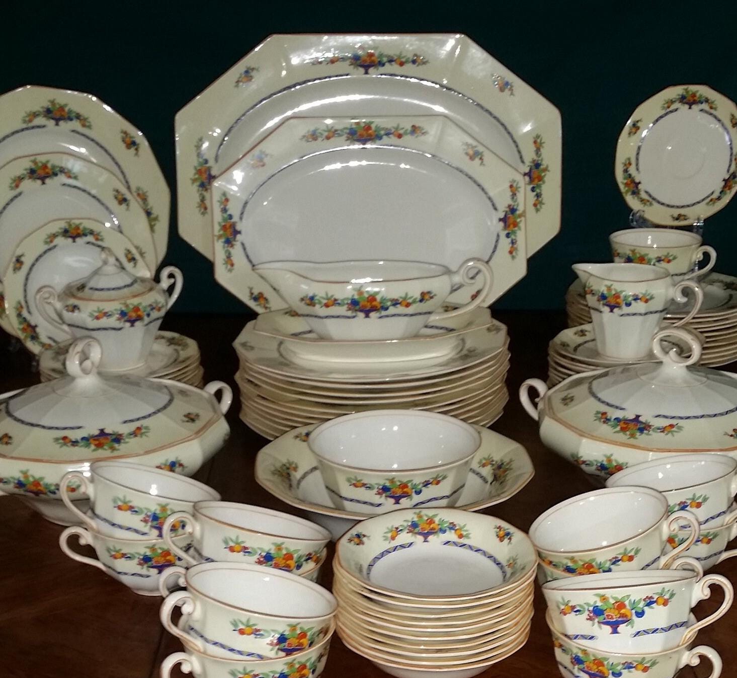 【最終お値下げ】英国アンティーク　MYOTT窯の花器(1930年代デコ) 英国アンティーク MYOTT窯1930年代の花器