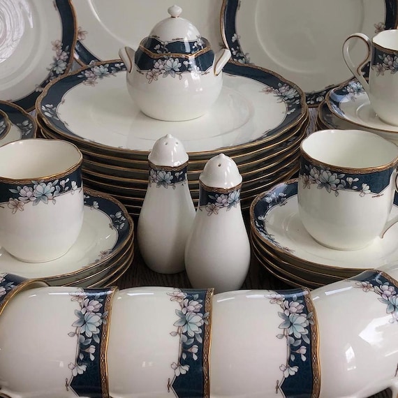Vintage Noritake Sandhurst 9742. 48 Piece Dinner for 8. 1985