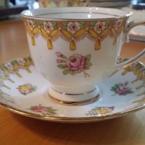 Royal Albert Torquay Tea Cup Set