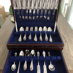 Vintage 1847 Rogers Bros Triple XS, Old Colony Silver Plate. 59 Pc