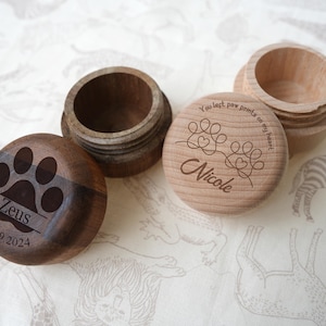 Pet Fur Memory Box, Custom Engraved Dog and Cat Hair Memorial Keepsake, Personalized Pet Memory Box, Pet Memorial Gift, Pet Loss Gift