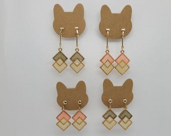 Adorables pendientes de clip ajustables con lazo y perlas