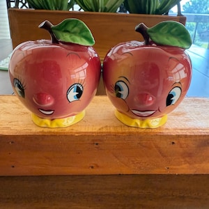 Vintage Anthropomorphic Apple Ceramic Salt & Pepper Shakers - Japan
