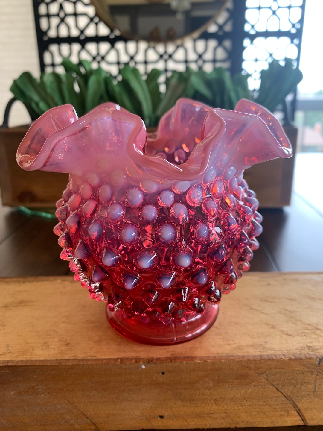 ヴィンテージ フェントン クランベリー ホブネイル フリル花瓶 - Etsy 日本