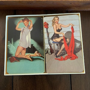 Vintage Double Deck Gil Elvgren Pin-Up Girl Playing 52 Cards & RARE Case