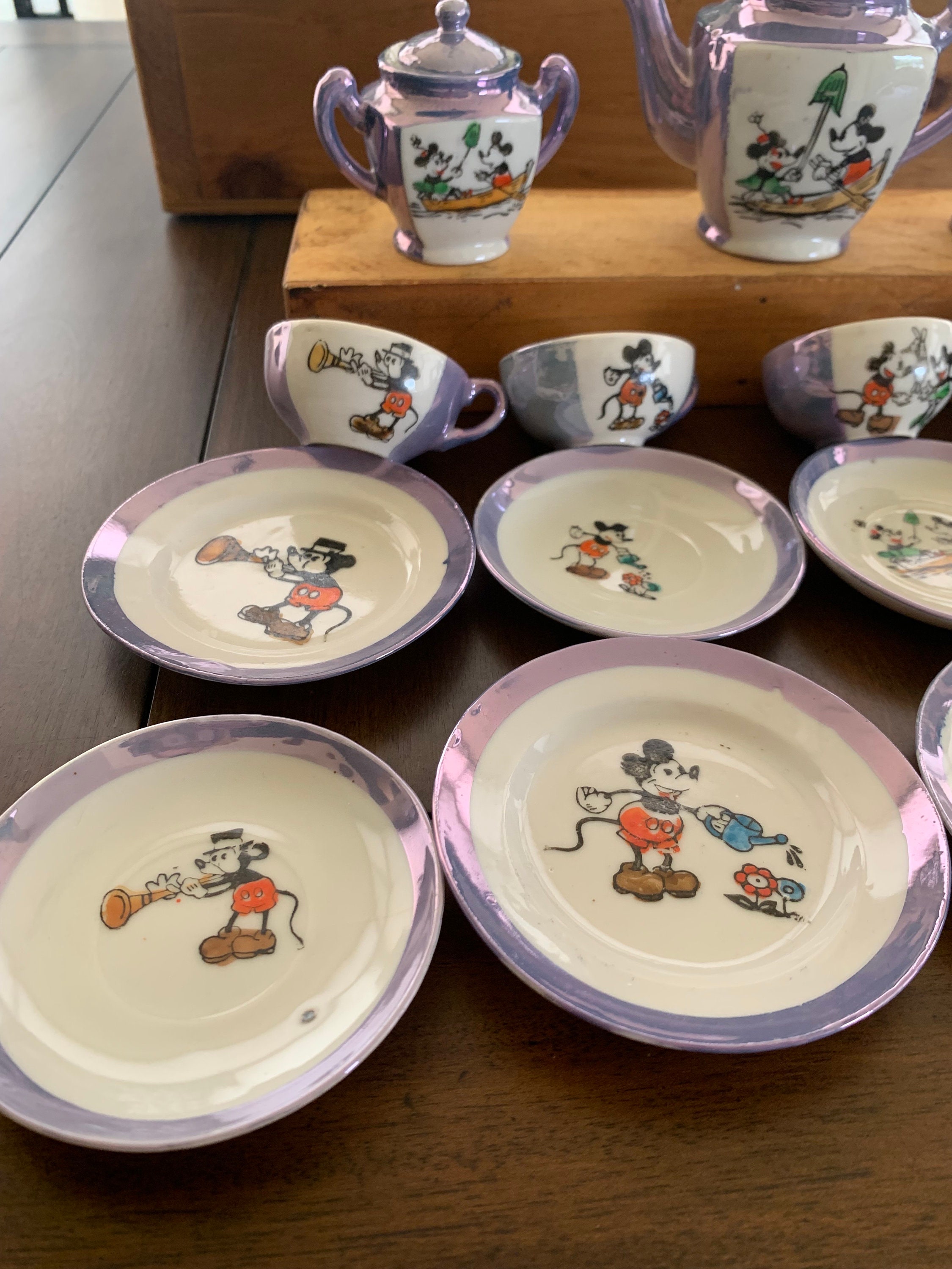 Mickey Mouse Blue Luster Tea Set - 17 Piece 1930's - Etsy Mickey Mouse Blue Luster Tea Set - 17 Piece 1930's - Etsy