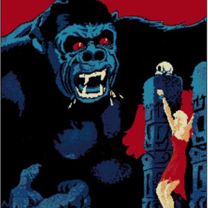 Op de afbeelding: Een gepixeleerde illustratie van een gigantische gorilla met rode ogen en een vrouw in een rode jurk. De gorilla is donkerblauw en zwart, met een dreigende uitdrukking. De vrouw is blond en lijkt in nood te zijn, met haar armen omhoog.