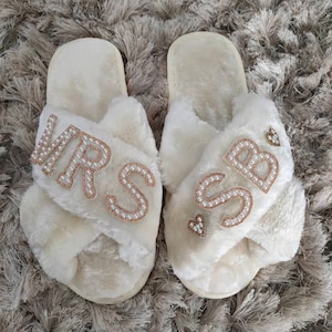 Personalised Bridal Slippers Bride Slippers Wedding Slippers Bride Gift Mrs Hen Party Bridal Party Gift image 7