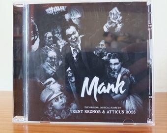 Mank (aangepaste soundtrackcover) door Trent Reznor & Atticus Ross (originele filmsoundtrack)