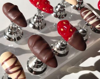 Handmade Custom Gel Press On Nails: Premium Quality, Handpainted, Trendy