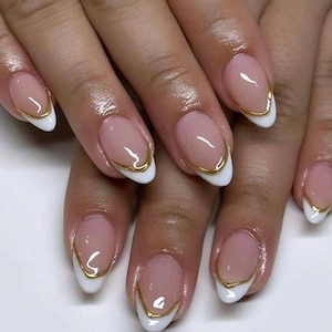 Handmade Custom Gel Press On Nails: Premium Quality, Handpainted, Trendy, Press Ons, Fake Nails, Chrome