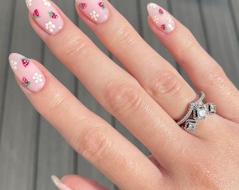 Press On Nails, Reusable , Strawberry , Short Almond , French Tip , Y2K , Glitter Fake , Artificial , Acrylic