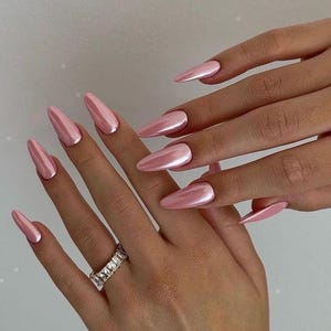 Premium Press On Nails: Custom Salon Quality, Handpainted, Trendy, Press Ons, Fake Nails, Chrome, Pink, Simple, Classy Girly