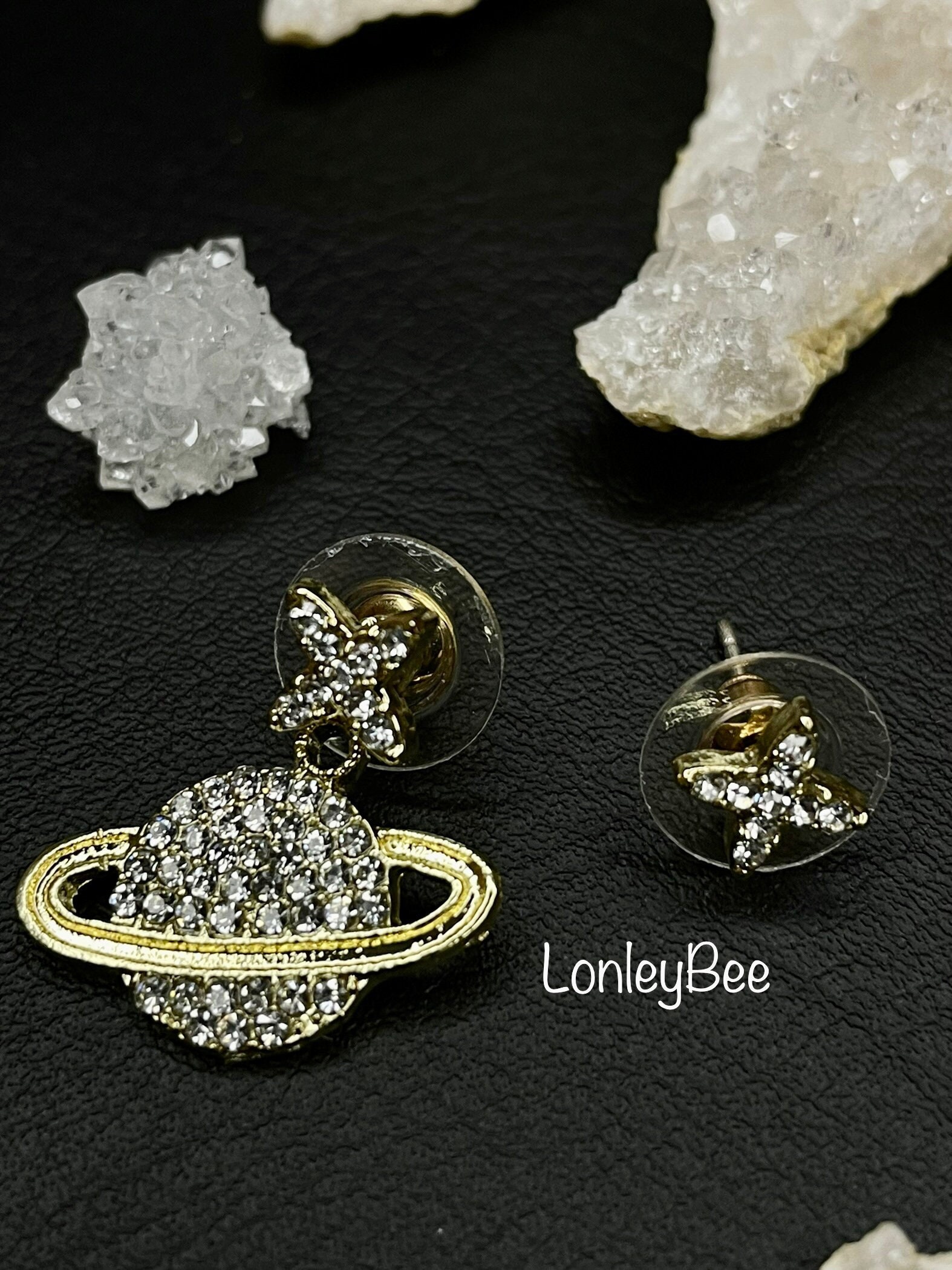 Vivienne westwood shop bee earrings