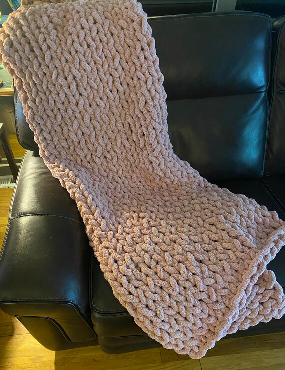 Finger Knit Blanket