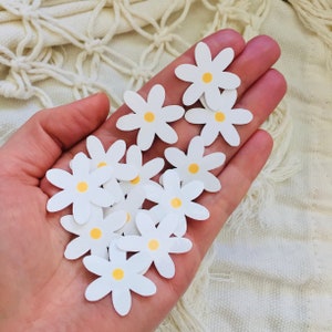Daisy Flower Small Stickers, Gap Filler Wildflower Stickers, Kindle Stickers, Girly Laptop Vinyl Decal, Cute Floral Sticker, Tiny Stickers