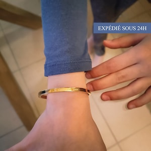 Pulsera con mensaje para niña en oro o plata | Regalo personalizado | Joyas de acero inoxidable personalizables | Idea de regalo para niños | La fiebre de las chicas