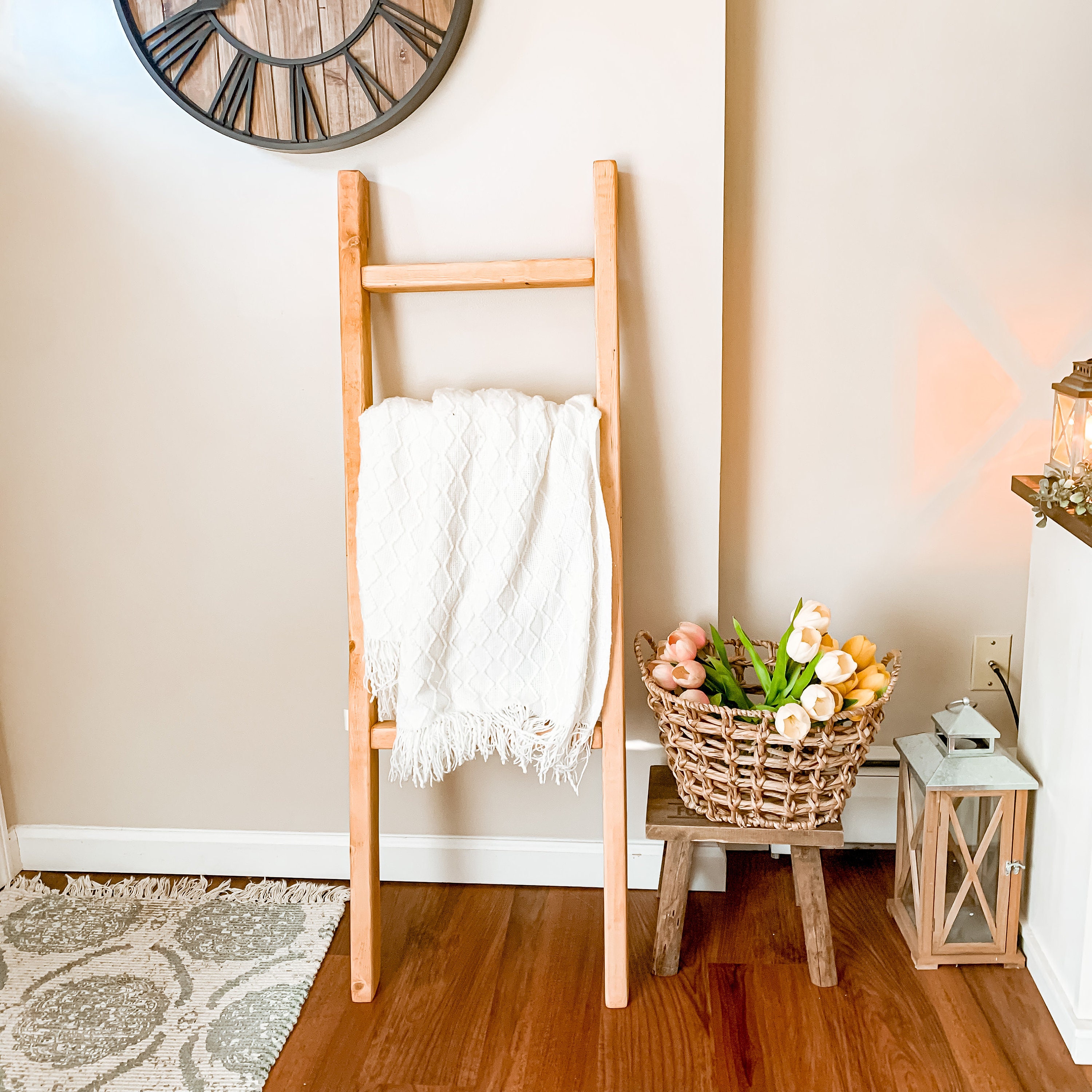 Blanket ladder with dowels sale