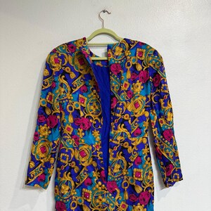 Abito Adrianna Papell 100% seta con stampa a foulard nei toni gioiello, taglia 8 immagine 8