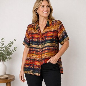 Bluzka Jones New York Multicolor Silk Abstract z guzikami z przodu, rozmiar 12