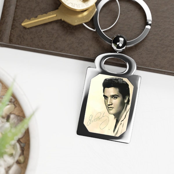 Elvis Presley Rectangle Keyring with signature in the frame.