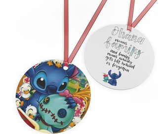 Stitch, Scrump, libro de lectura de Stitch para Scrump y los patitos.Ohana de la película de Disney Lilo y Stitch adorno navideño de metal