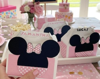 Caja de regalo personalizada de Minnie Mouse Gable, color rosa, ideal como recuerdo de fiesta de cumpleaños infantil.