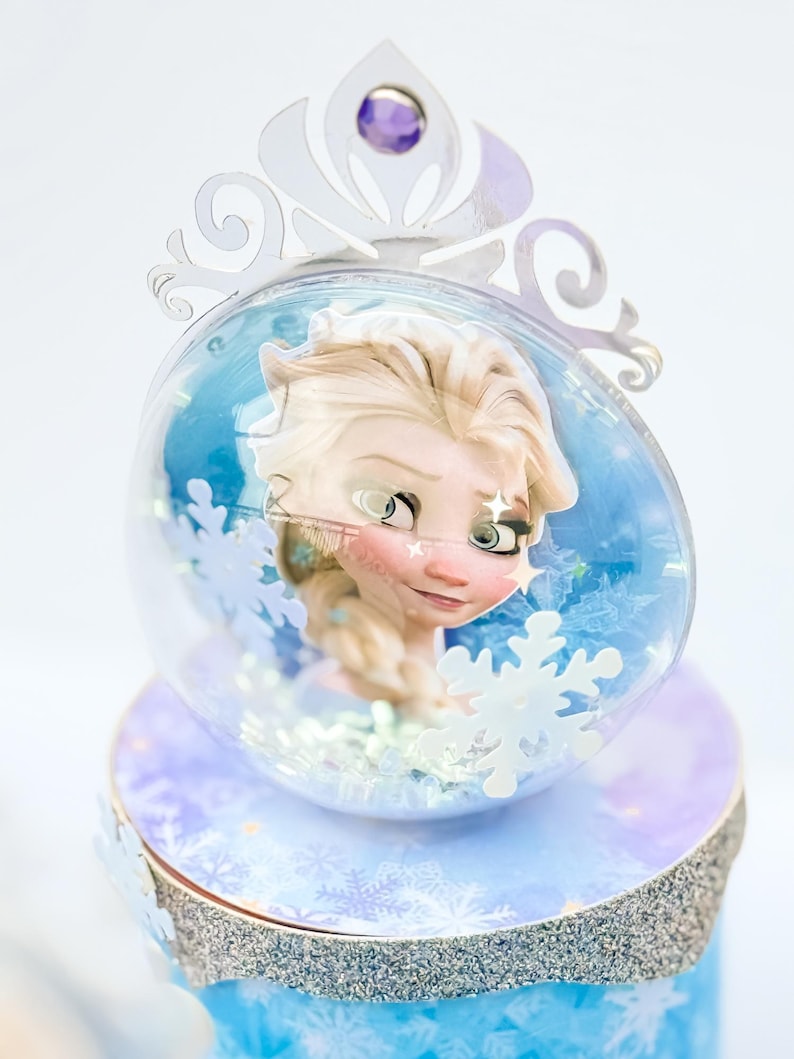 Frozen Party Favor Elsa And Anna Pringles Snack Cans Personalized Winter Theme (1.3oz, Handmade Sparkling Cardstock, Custom Child Name) image 6