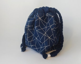 Kleiner Beutel mit Kordel / Würfelbeutel/ Kosmetik Täschchen - Geometrische Linien