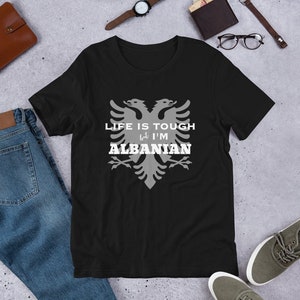 Soy camiseta albanesa, camiseta gráfica, camisa albanesa, águila albanesa, camiseta gráfica para hombre y mujer, regalo albanés. Camisa gráfica albanesa