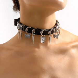 Men Women Skull Feather Spike Rivet PU Leather Choker Necklace O-Ring Collar