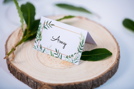 Personalised Name Place Cards for Wedding Reception/Ceremony, Conferences and Parties (Gold / Floral). Decor for wedding breakfast. BT101