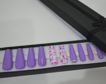 Purple Marble simple bling press sur les ongles